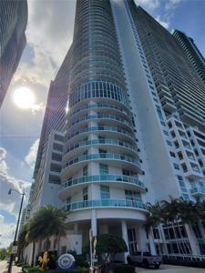 1800 N Bayshore Dr