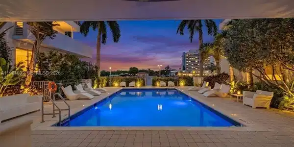 163 N Shore Dr