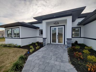 716 NW 37TH AVE