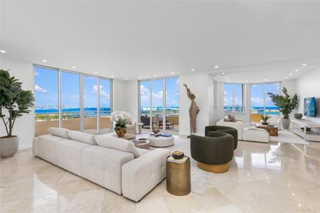 808 Brickell Key Dr