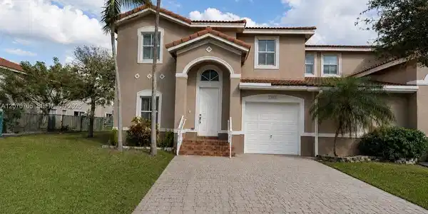 13861 SW 273rd Ter