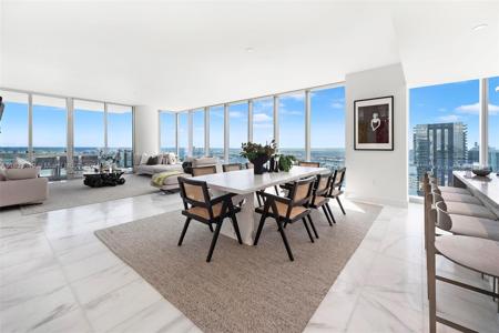 700 NE 26th Terrace