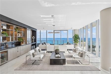 2200 N Ocean Blvd
