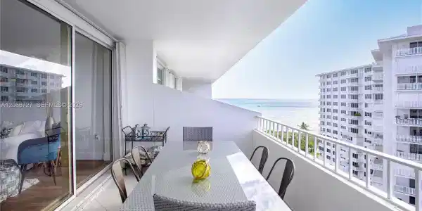 199 Ocean Lane Dr