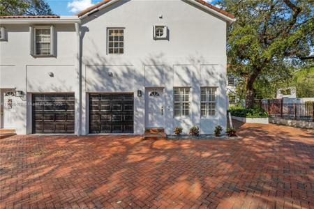 3166 Virginia St