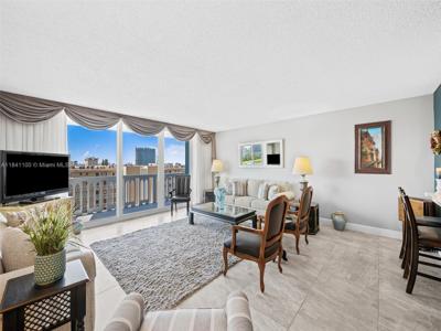 401 NE 14th Ave