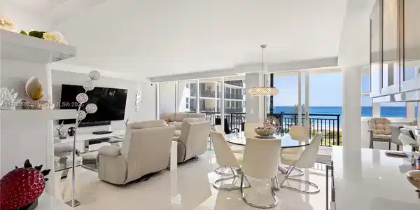 2000 S Ocean Blvd