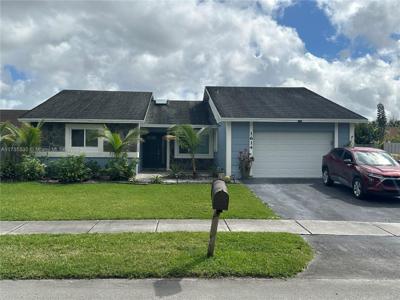 1614 N Goldeneye Ln