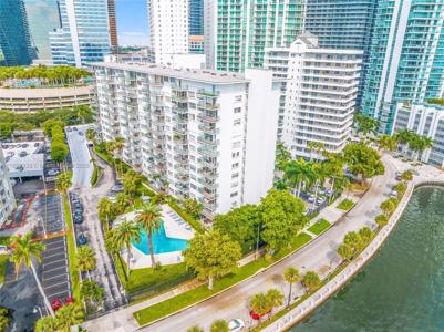 1408 Brickell Bay Dr