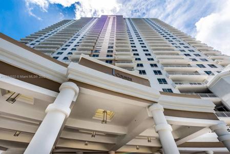 801 Brickell Key Blvd