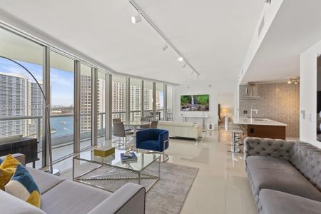 495 Brickell Ave