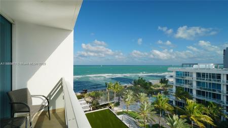 6801 Collins Ave