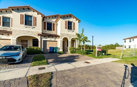 10205 SW 228th Ter