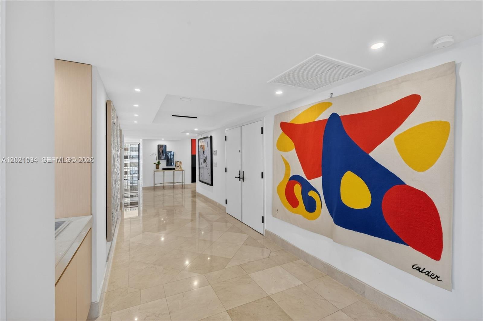 Image 1: Entry Foyer