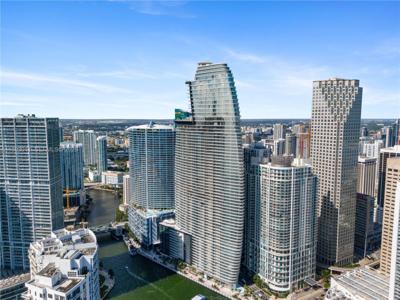 300 Biscayne Blvd Way