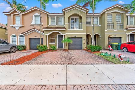 2478 SE 14th Ct