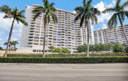 500 Three Islands Blvd
