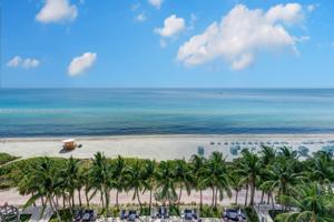 6899 Collins Ave