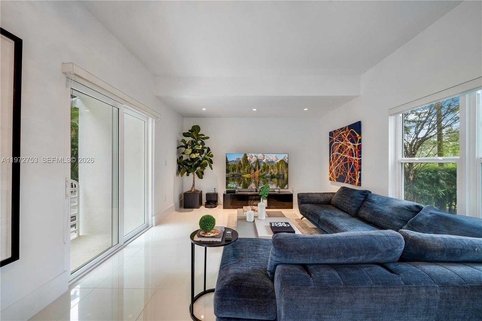 Image 4: Great space off the kitchen and the back yard with plenty of light