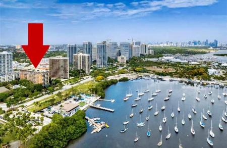 2951 S Bayshore Dr