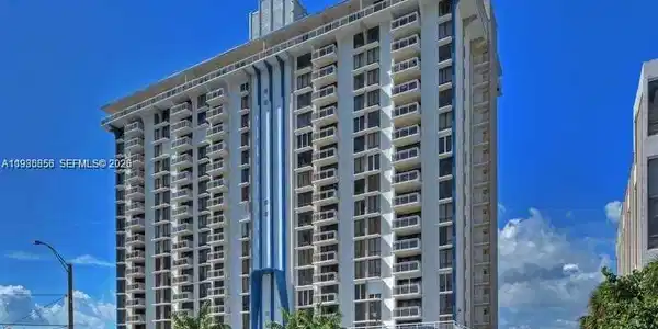 1600 S Ocean Dr