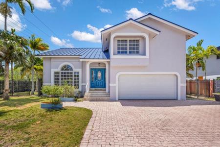 8900 SW 159th Ter