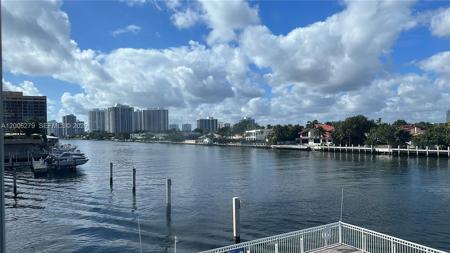 1913 S Ocean Dr