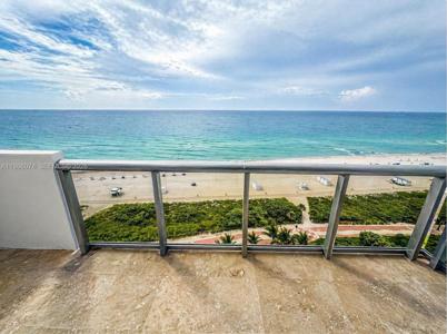 6039 Collins Ave