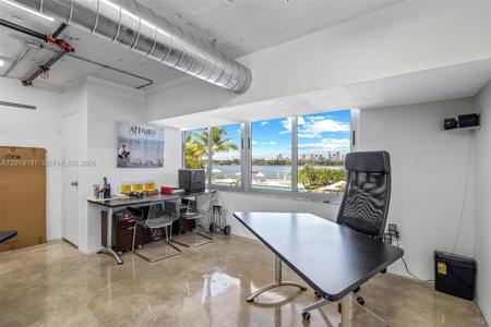 1200 West Ave