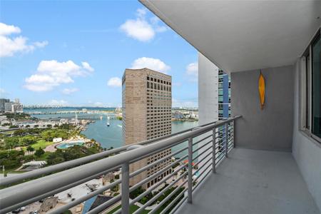 325 S Biscayne Blvd