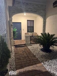 11933 SW 247th Ter