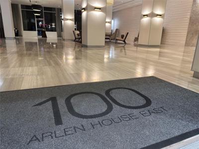 100 Bayview Dr Unit 221