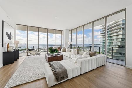 2655 S Bayshore Dr