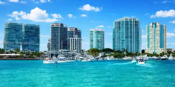 2627 S Bayshore Dr