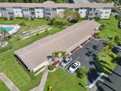 700 Layne Blvd