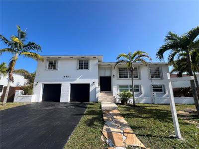 19901 SW 81st Ct