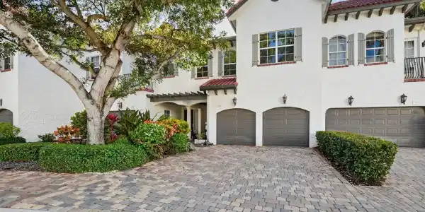 1535 Estuary