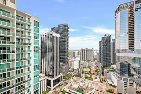 950 Brickell Bay Dr