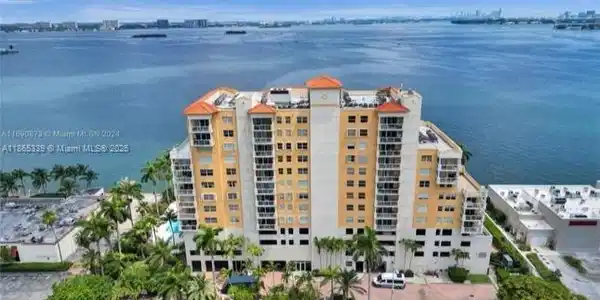 1625 Kennedy Cswy