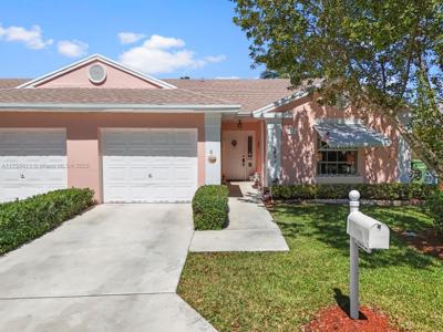 2275 SE 4th Ct