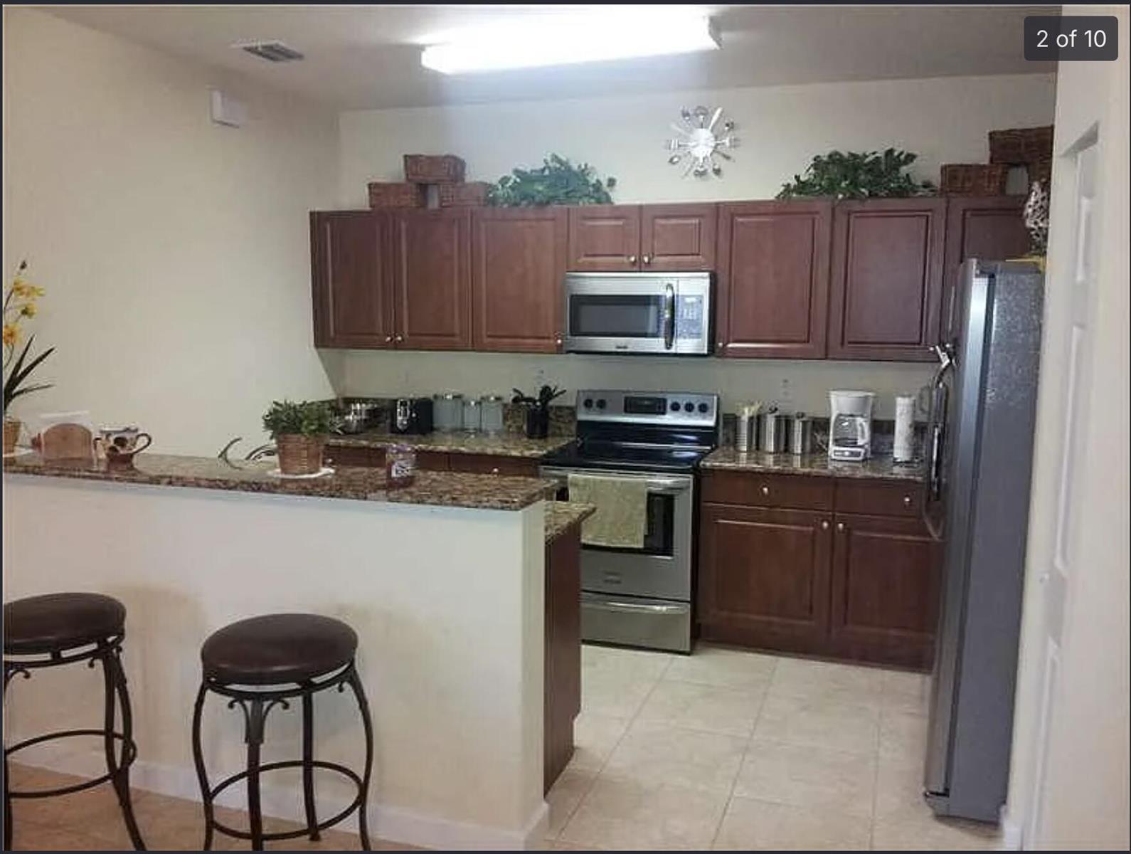 Image 2: kitchen