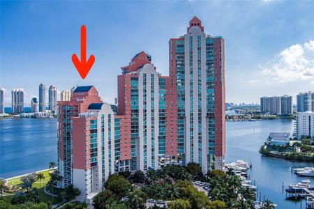3370 Hidden Bay Dr