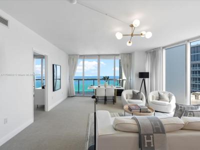 475 Brickell Ave