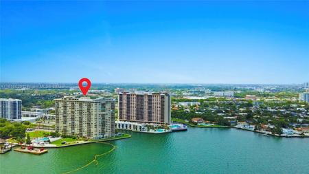 11111 Biscayne Blvd
