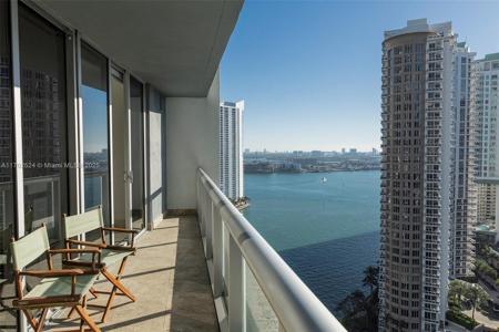 475 Brickell Ave