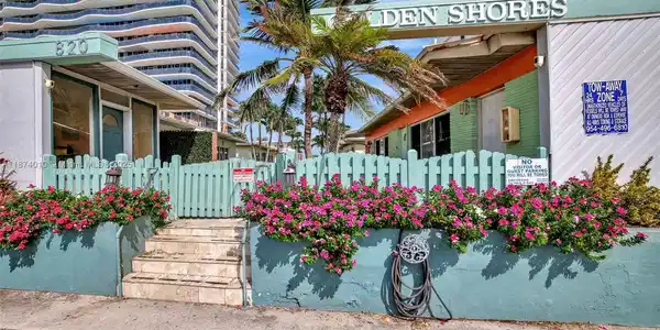 Image 2: Golden Shores Community