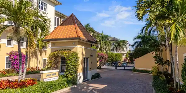 3950 N Flagler