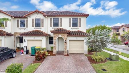 126 SE 37th Pl