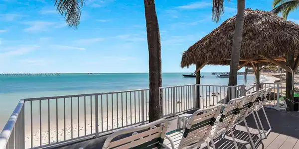 601 W Ocean Dr Dr