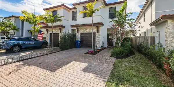 25418 SW 108th Ct
